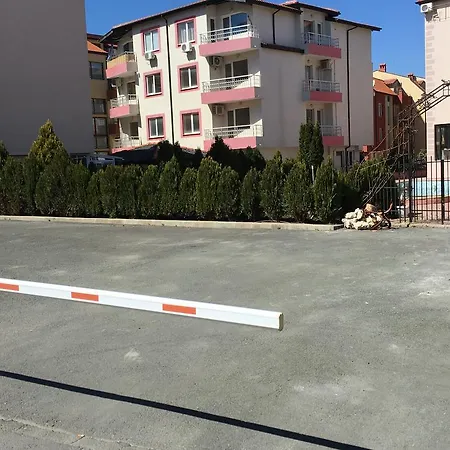 Svetla Nesebar